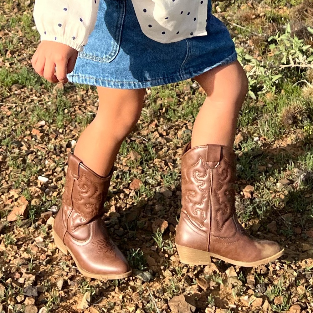 Brow Cowboy Boot